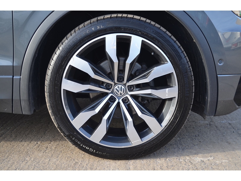 Used Volkswagen Tiguan 2019 for sale - 77263981: Photo 41