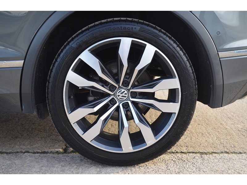 Used Volkswagen Tiguan 2019 for sale - 77263981: Photo 43