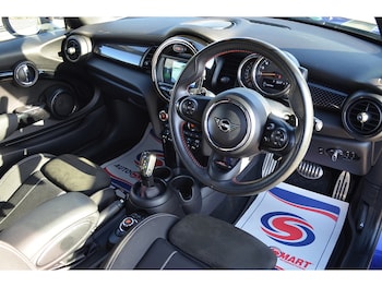 Used MINI Hatch 2019 for sale - 76077177: Photo