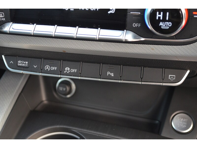 Used Audi A4 2016 for sale - 77298318: Photo 24