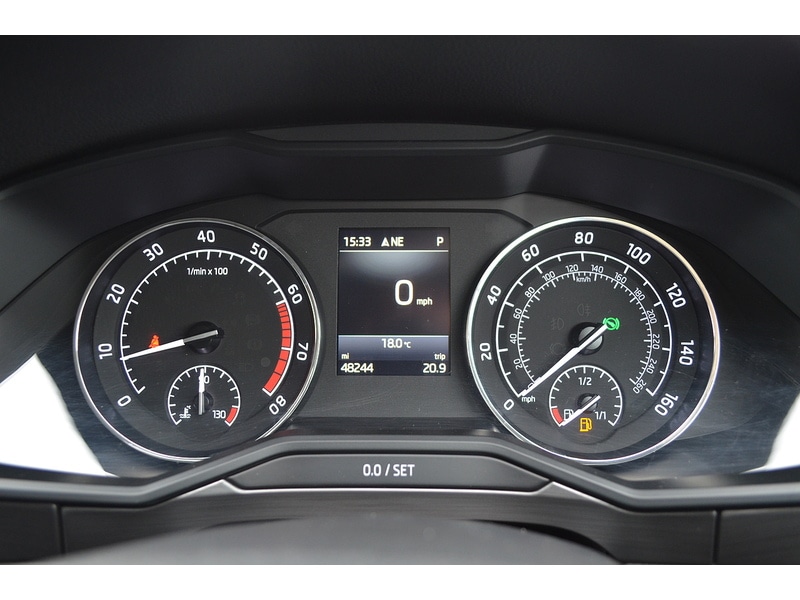 Used Skoda Superb 2019 for sale - 76114932: Photo 19