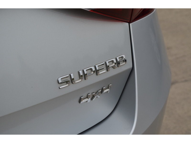 Used Skoda Superb 2019 for sale - 76114932: Photo 53