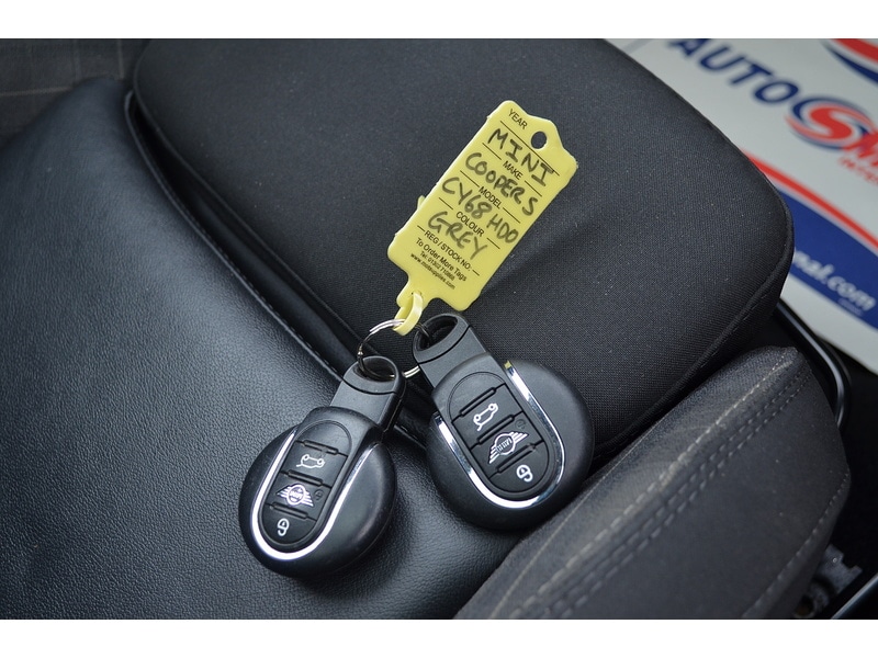 Used MINI Hatch 2018 for sale - 76417970: Photo 37