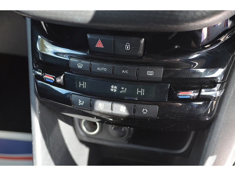 Used Peugeot 2008 2019 for sale - 77880610: Photo 17