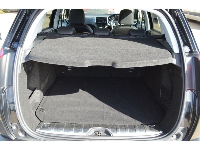 Used Peugeot 2008 2019 for sale - 77880610: Photo 32