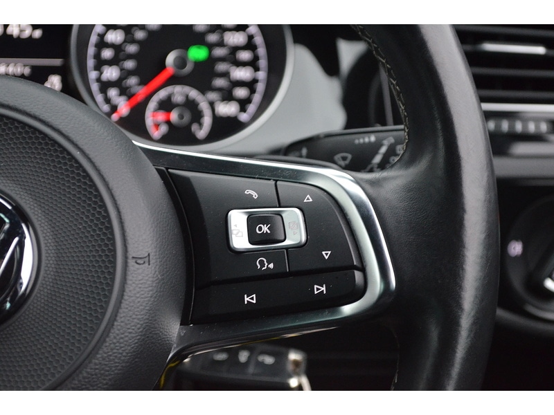 Used Volkswagen Golf 2017 for sale - 77821855: Photo 24