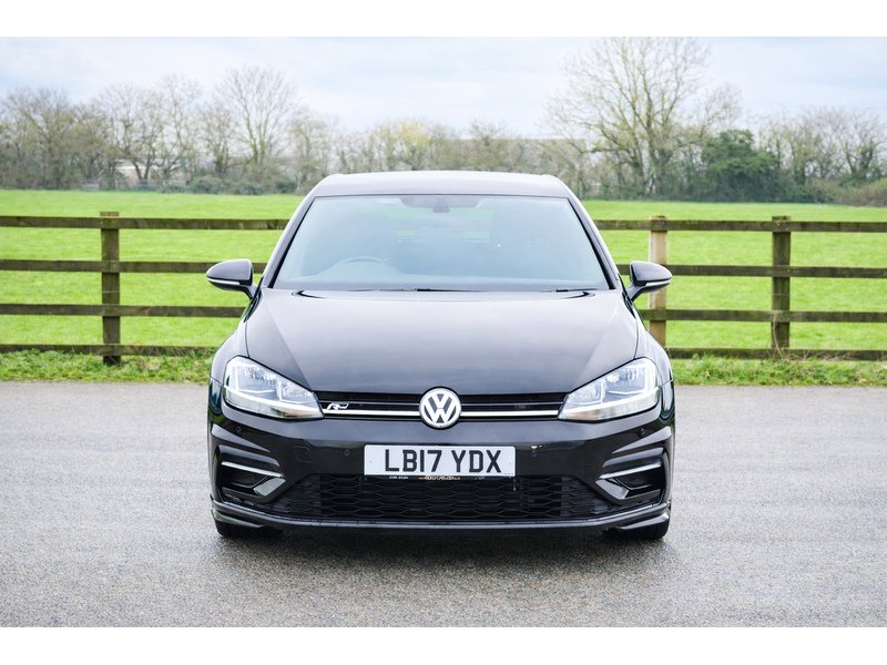 Used Volkswagen Golf 2017 for sale - 77821855: Photo 4