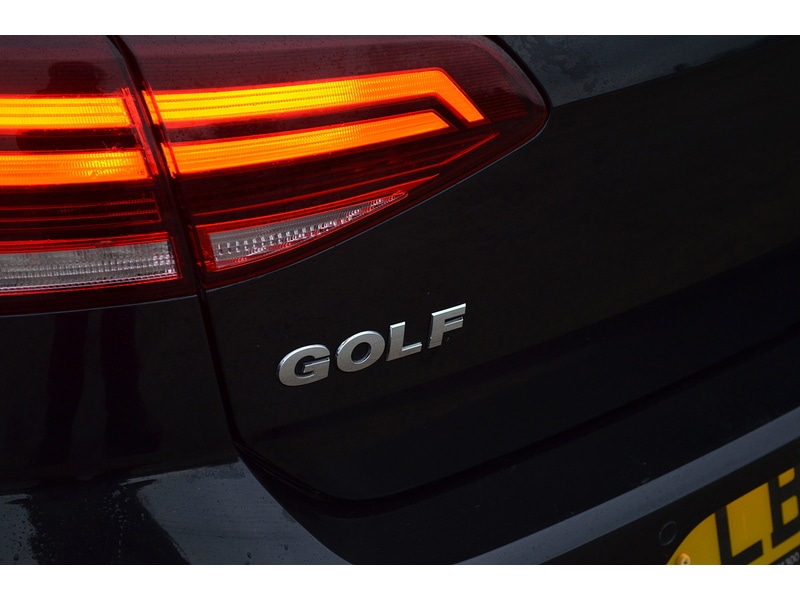 Used Volkswagen Golf 2017 for sale - 77821855: Photo 50