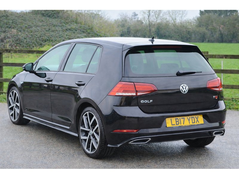 Used Volkswagen Golf 2017 for sale - 77821855: Photo 7