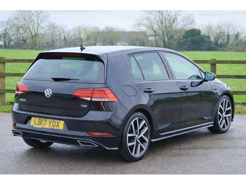 Used Volkswagen Golf 2017 for sale - 77821855: Photo 9