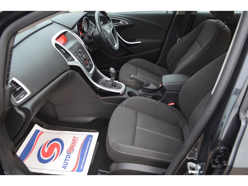 Used Vauxhall Astra 2013 for sale - 77328745: Photo 14