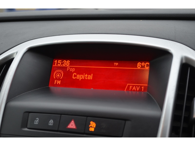 Used Vauxhall Astra 2013 for sale - 77328745: Photo 17