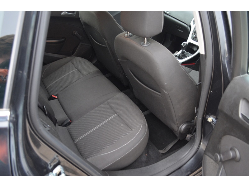 Used Vauxhall Astra 2013 for sale - 77328745: Photo 23