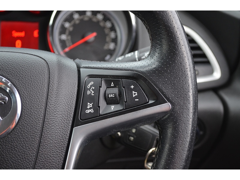 Used Vauxhall Astra 2013 for sale - 77328745: Photo 26