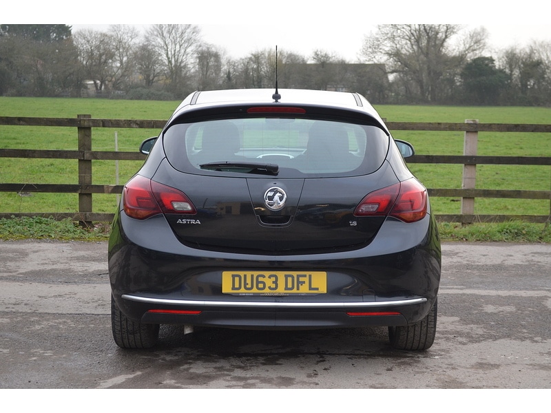 Used Vauxhall Astra 2013 for sale - 77328745: Photo 8