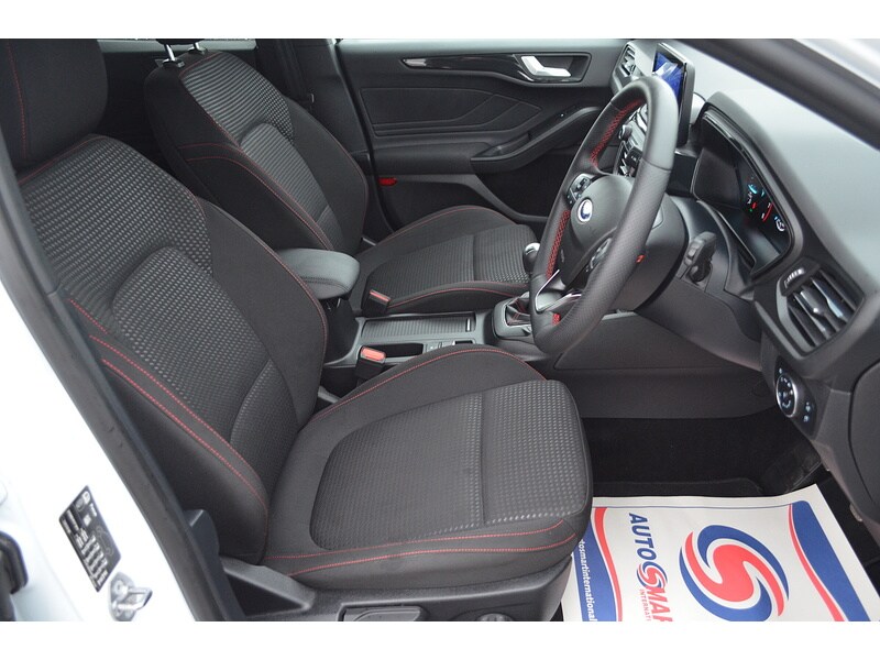 Used Ford Focus 2022 for sale - 77973125: Photo 14