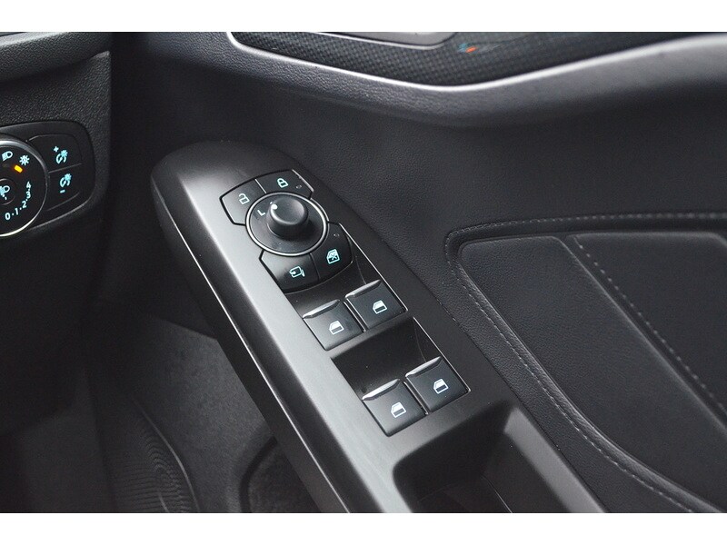 Used Ford Focus 2022 for sale - 77973125: Photo 28