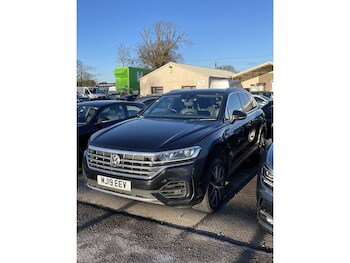 Used Volkswagen Touareg 2019 for sale - 77222934: Photo
