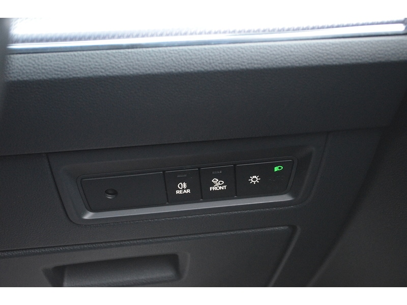 Used Volkswagen Touareg 2019 for sale - 77222934: Photo 21