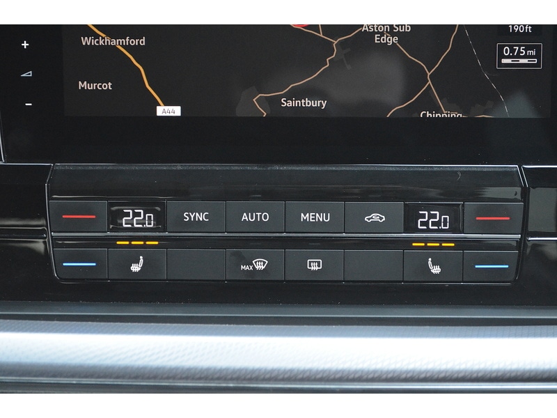 Used Volkswagen Touareg 2019 for sale - 77222934: Photo 28