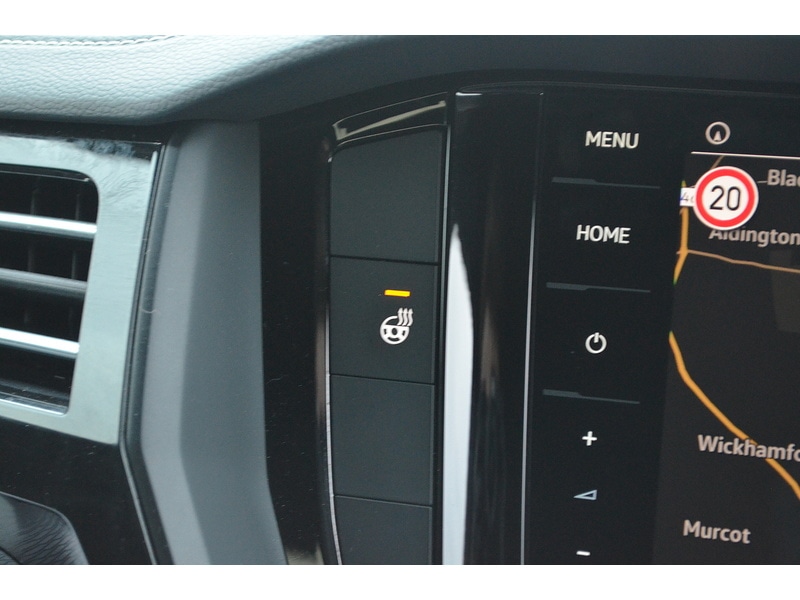 Used Volkswagen Touareg 2019 for sale - 77222934: Photo 30