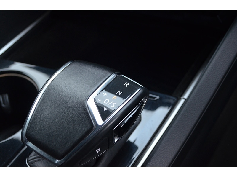 Used Volkswagen Touareg 2019 for sale - 77222934: Photo 46