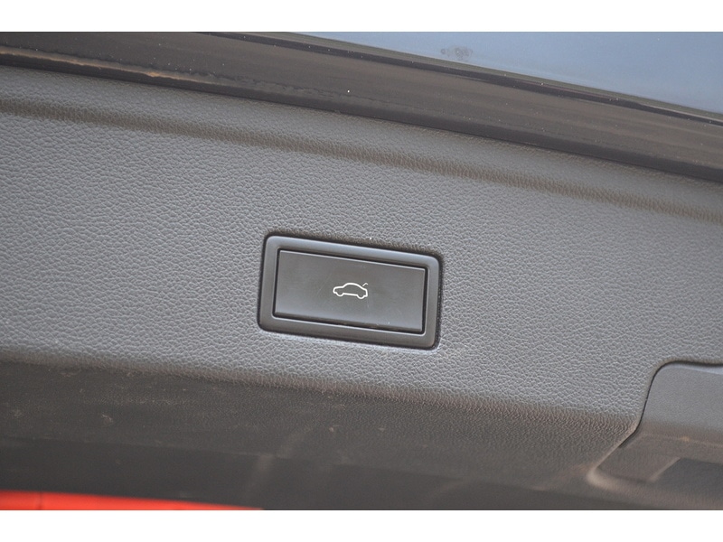 Used Volkswagen Touareg 2019 for sale - 77222934: Photo 48