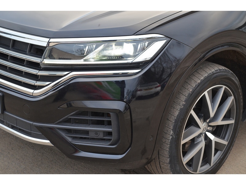 Used Volkswagen Touareg 2019 for sale - 77222934: Photo 54