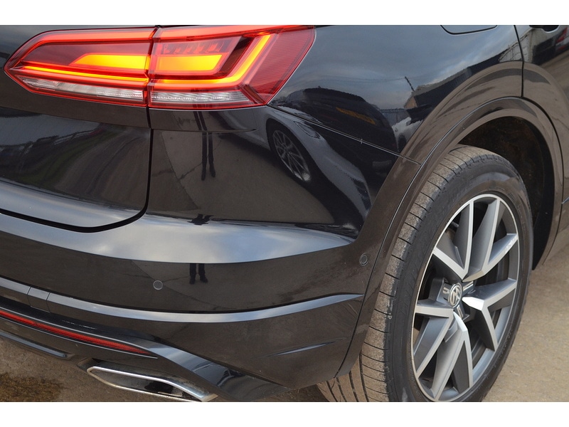 Used Volkswagen Touareg 2019 for sale - 77222934: Photo 59