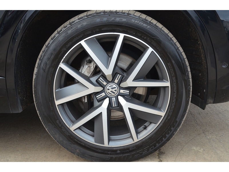 Used Volkswagen Touareg 2019 for sale - 77222934: Photo 63