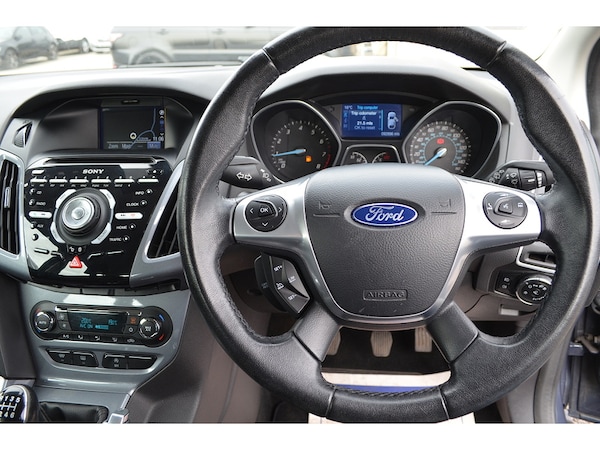 Used Ford Focus 2014 for sale - 76039989: Photo 15