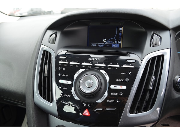 Used Ford Focus 2014 for sale - 76039989: Photo 17