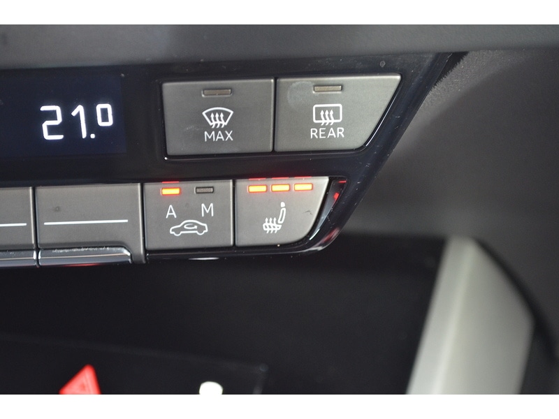 Used Audi Q4 e-tron 2021 for sale - 76599936: Photo 21