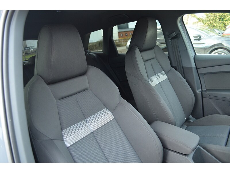 Used Audi Q4 e-tron 2021 for sale - 76599936: Photo 35