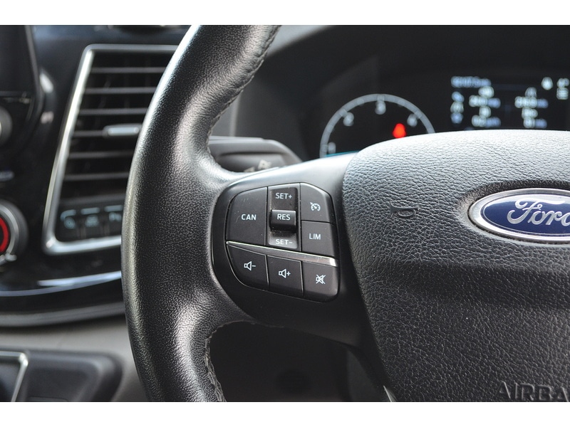 Used Ford Tourneo Custom 2019 for sale - 76357068: Photo 26