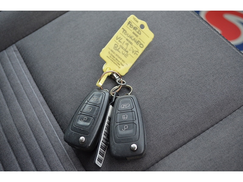 Used Ford Tourneo Custom 2019 for sale - 76357068: Photo 41