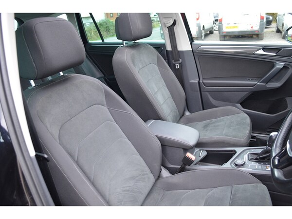 Used Volkswagen Tiguan 2018 for sale - 76181974: Photo 35