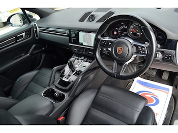 Used Porsche Cayenne 2019 for sale - 75191001: Photo