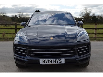 Used Porsche Cayenne 2019 for sale - 75191001: Photo