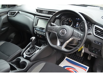 Used Nissan Qashqai 2020 for sale - 77677117: Photo