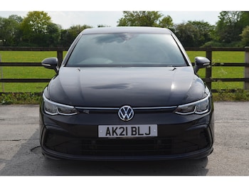 Used Volkswagen Golf 2021 for sale - 78710537: Photo
