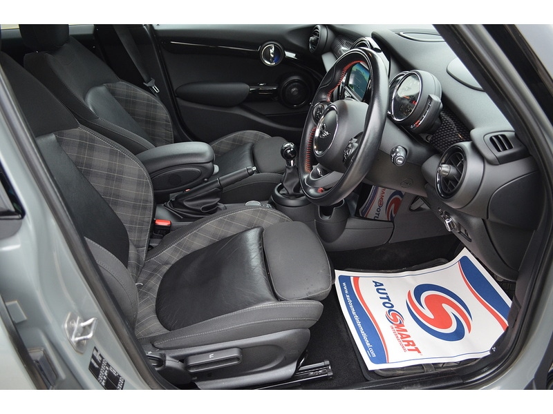 Used MINI Hatch 2017 for sale - 77781097: Photo 13