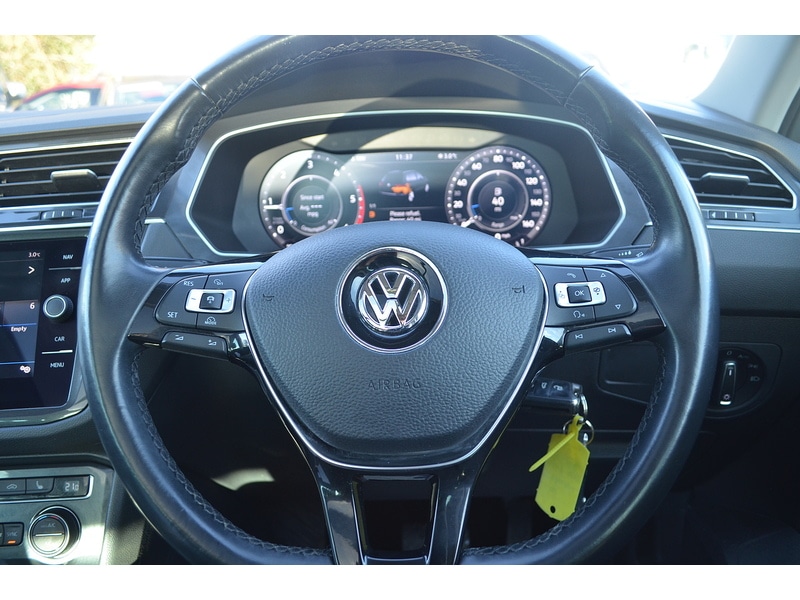 Used Volkswagen Tiguan 2018 for sale - 76778056: Photo 15