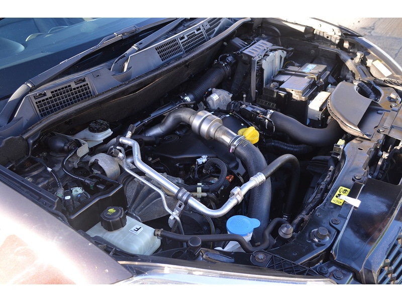 Used Nissan Qashqai 2011 for sale - 76879335: Photo 30