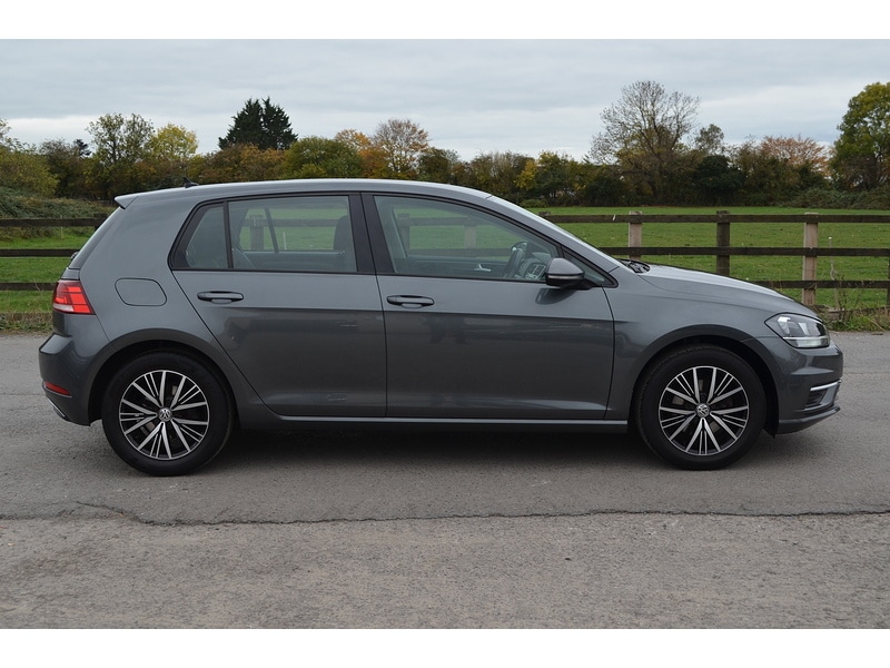 Used Volkswagen Golf 2017 for sale - 76320222: Photo 10