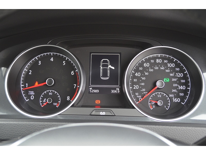 Used Volkswagen Golf 2017 for sale - 76320222: Photo 25