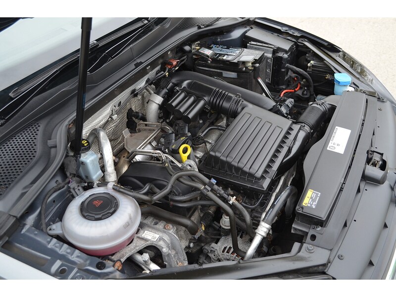 Used Volkswagen Golf 2017 for sale - 76320222: Photo 35