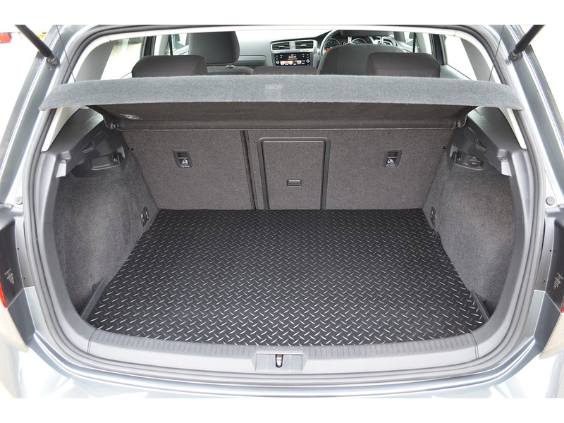 Used Volkswagen Golf 2017 for sale - 76320222: Photo 36