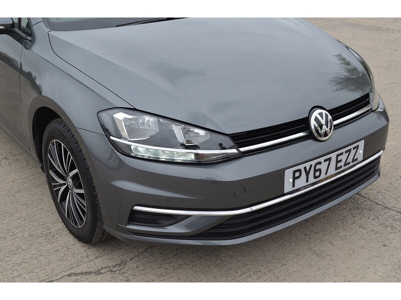 Used Volkswagen Golf 2017 for sale - 76320222: Photo 42