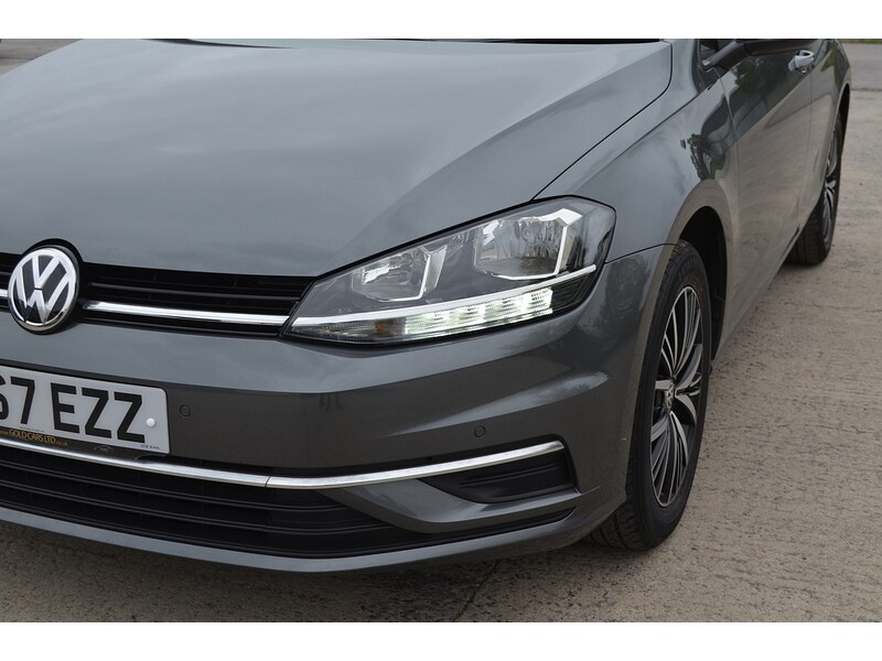 Used Volkswagen Golf 2017 for sale - 76320222: Photo 45